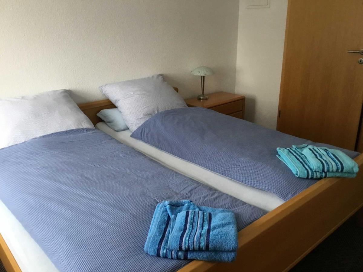 Ferienwohnung Rossis Nuest, 31516 Uplengen Екстер'єр фото