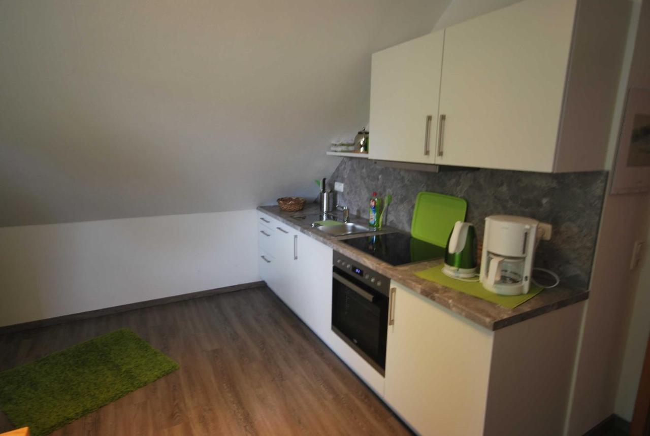 Ferienwohnung Rossis Nuest, 31516 Uplengen Екстер'єр фото